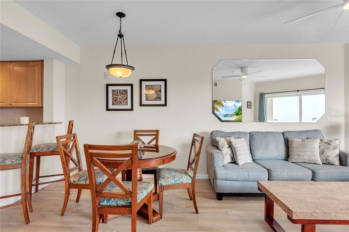 Image No.28-2 Bed Property for sale