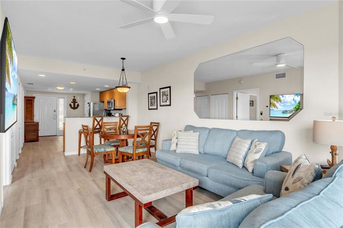 Image No.33-2 Bed Property for sale