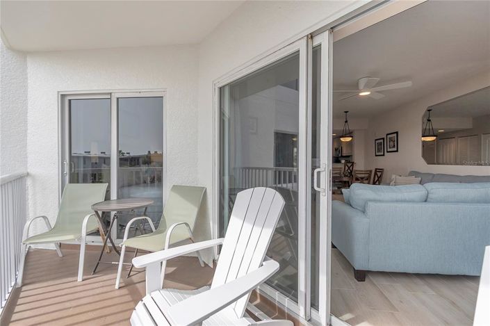 Image No.45-2 Bed Property for sale