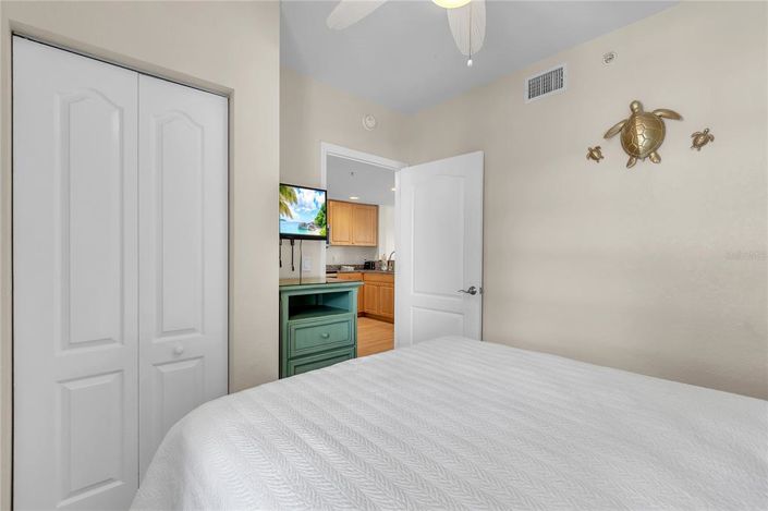 Image No.49-2 Bed Property for sale