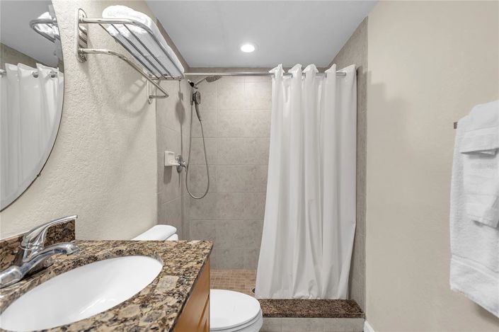 Image No.52-2 Bed Property for sale