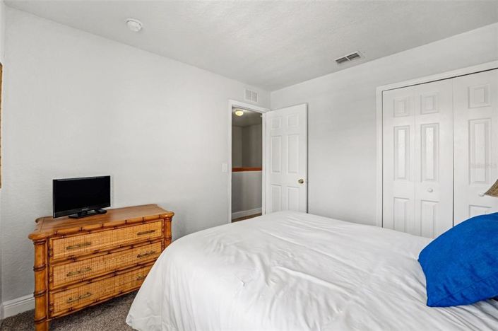 Image No.19-4 Bed Property for sale