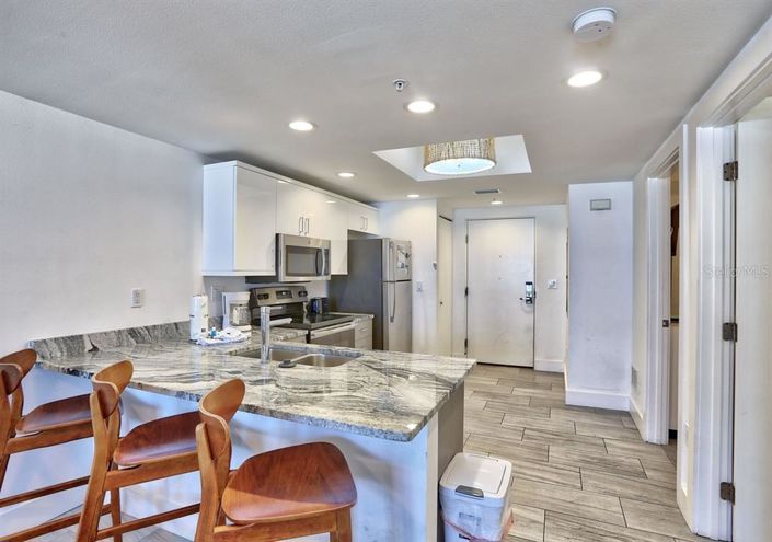 Image No.9-2 Bed Property for sale