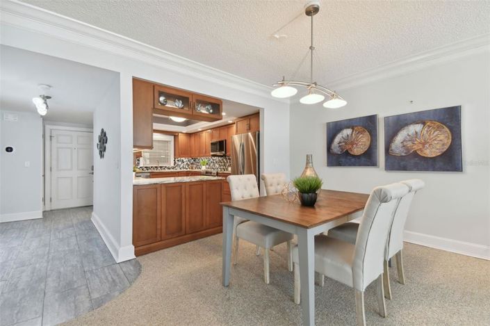 Image No.11-2 Bed Property for sale