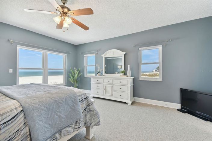 Image No.33-2 Bed Property for sale