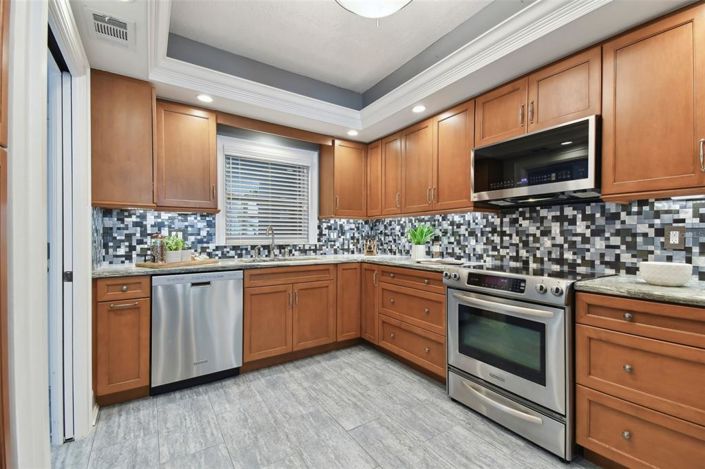 Image No.8-2 Bed Property for sale