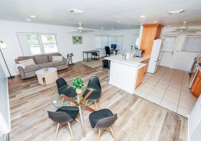 Image No.14-3 Bed Property for sale