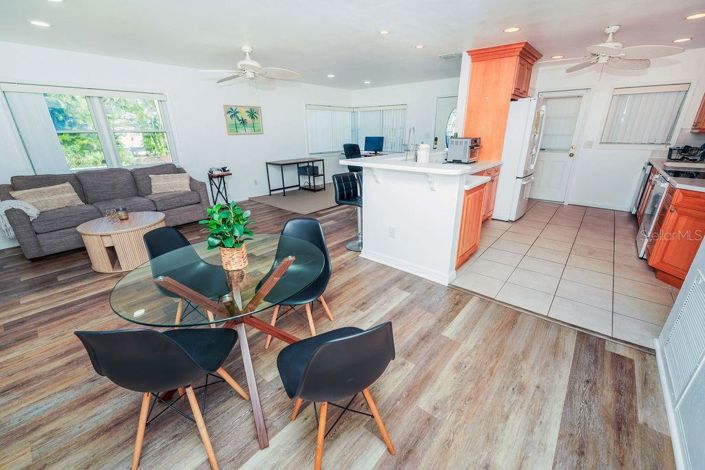 Image No.15-3 Bed Property for sale