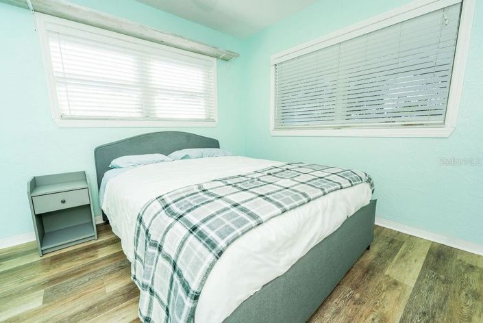 Image No.27-3 Bed Property for sale