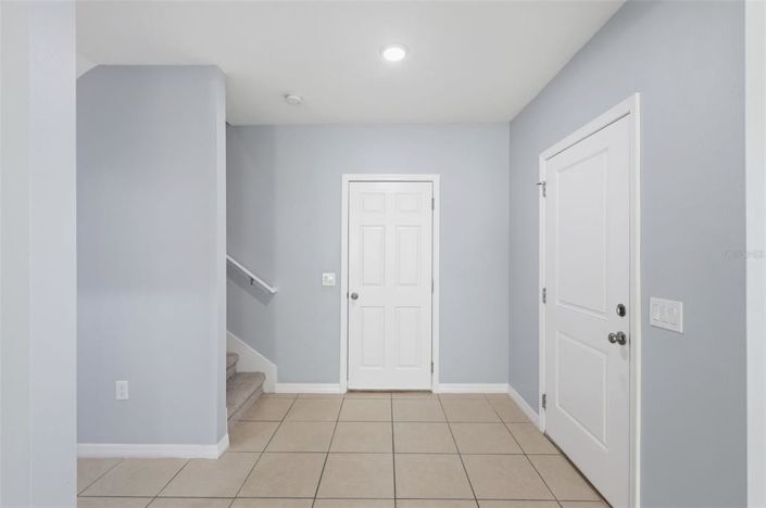 Image No.22-4 Bed Townhouse for sale