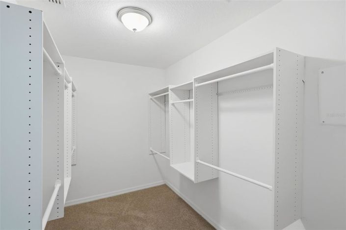 Image No.26-4 Bed Townhouse for sale