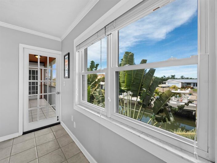 Image No.21-3 Bed Property for sale