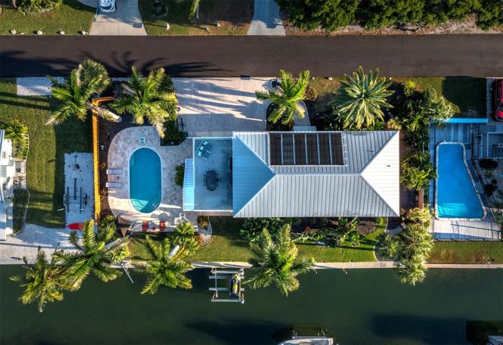 Image No.42-3 Bed Property for sale