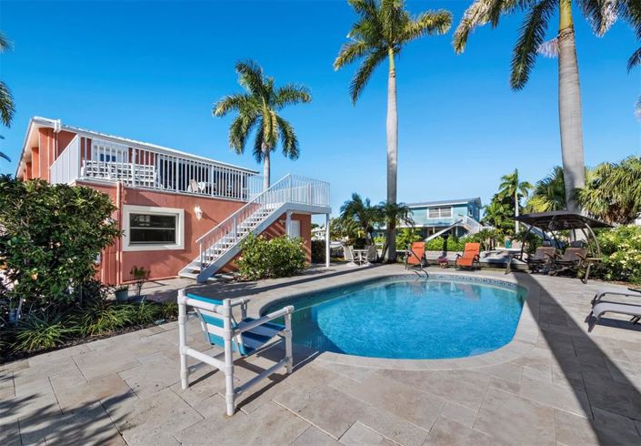 Image No.7-3 Bed Property for sale