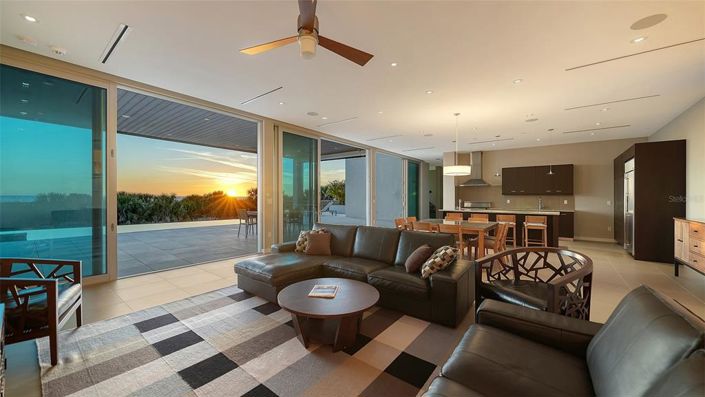 Image No.21-Propriété de 5 chambres à vendre à Sarasota