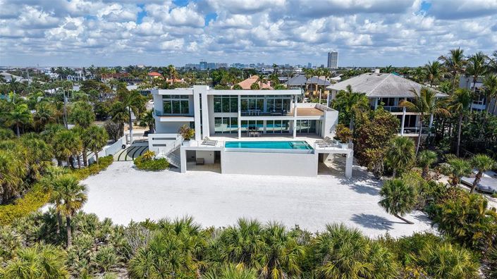 Image No.3-Propriété de 5 chambres à vendre à Sarasota