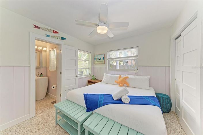 Image No.14-2 Bed Property for sale