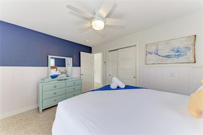 Image No.20-2 Bed Property for sale