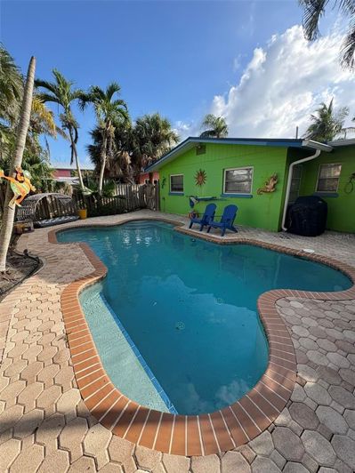 Image No.26-2 Bed Property for sale