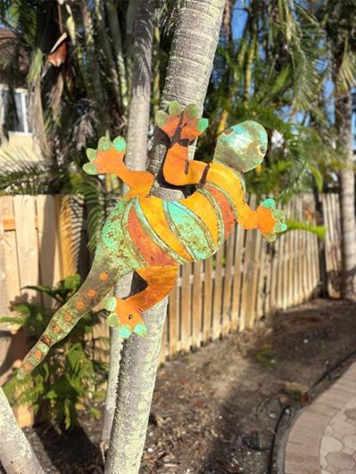 Image No.28-2 Bed Property for sale