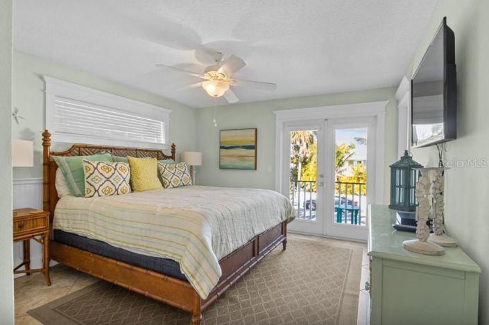 Image No.15-5 Bed Property for sale