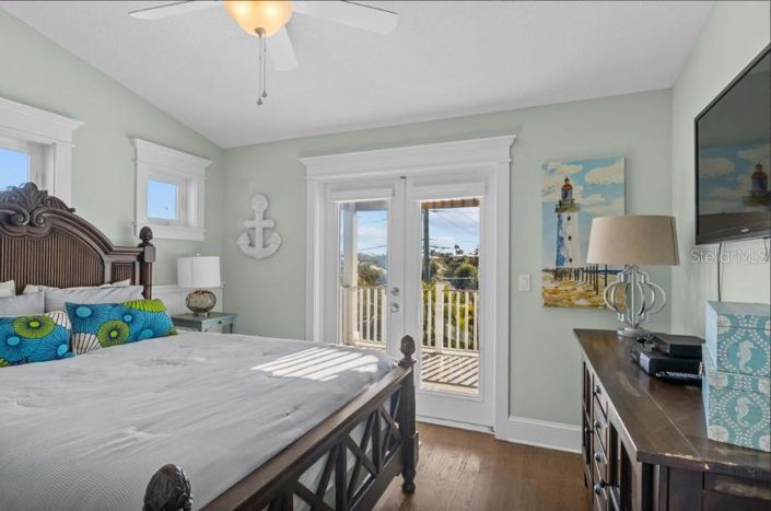 Image No.30-5 Bed Property for sale