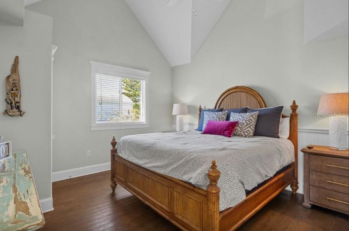 Image No.31-5 Bed Property for sale