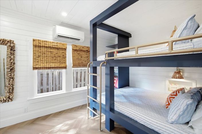 Image No.29-2 Bed Property for sale