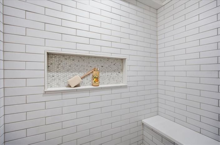 Image No.32-2 Bed Property for sale