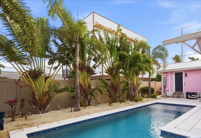 Image No.35-2 Bed Property for sale