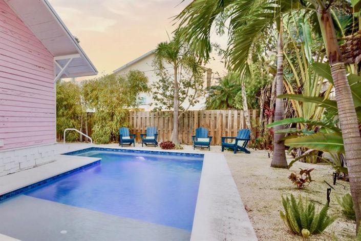 Image No.37-2 Bed Property for sale