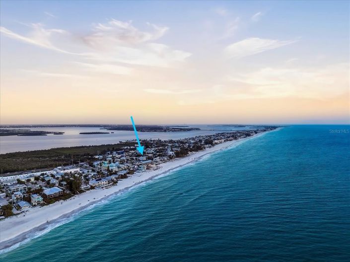 Image No.44-2 Bed Property for sale