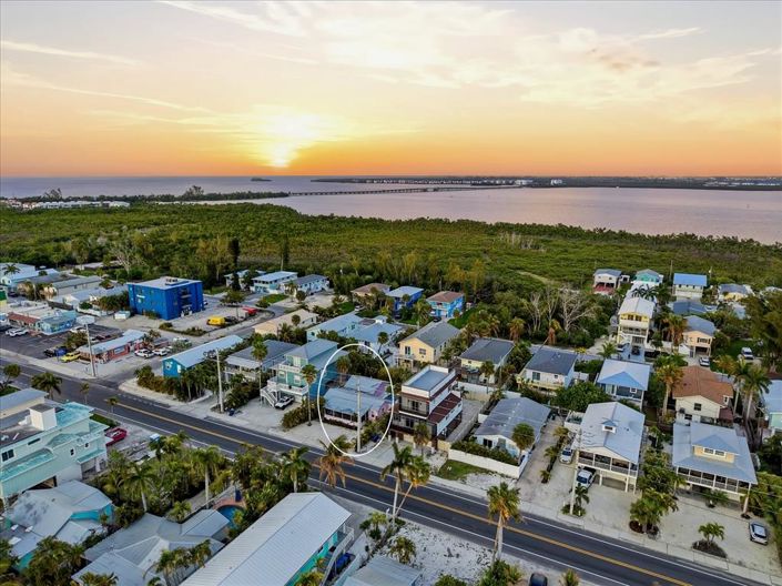 Image No.47-2 Bed Property for sale