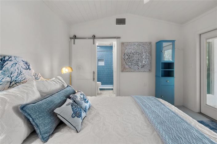 Image No.35-3 Bed Property for sale