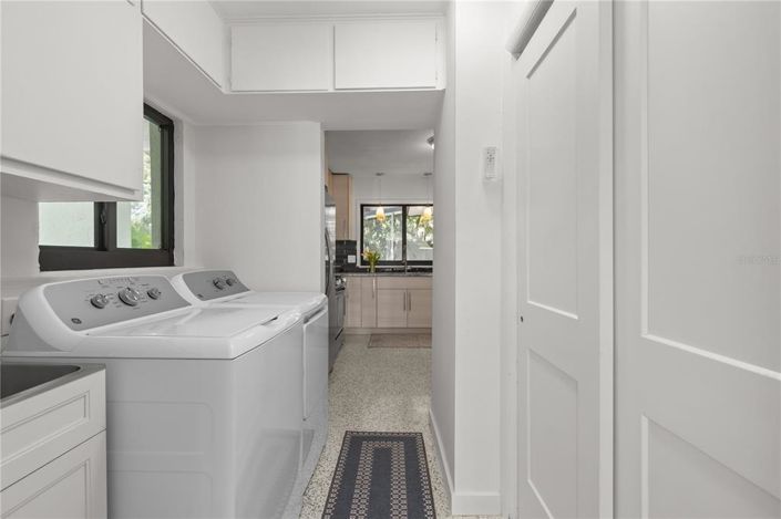 Image No.53-3 Bed Property for sale