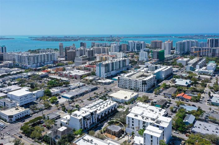 Image No.11-3 Bed Property for sale