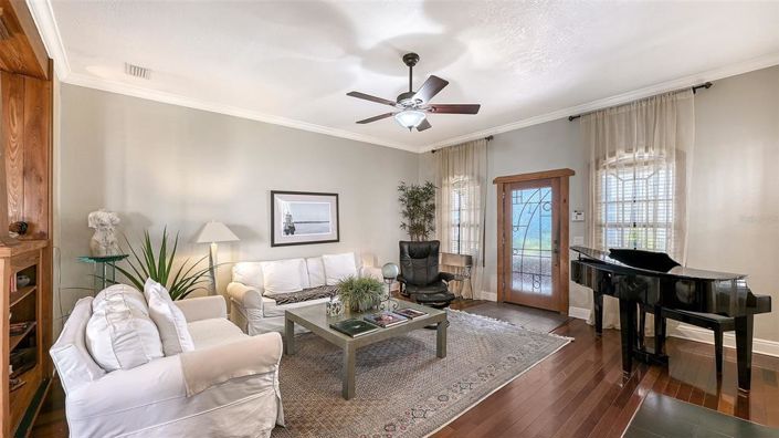 Image No.22-3 Bed Property for sale