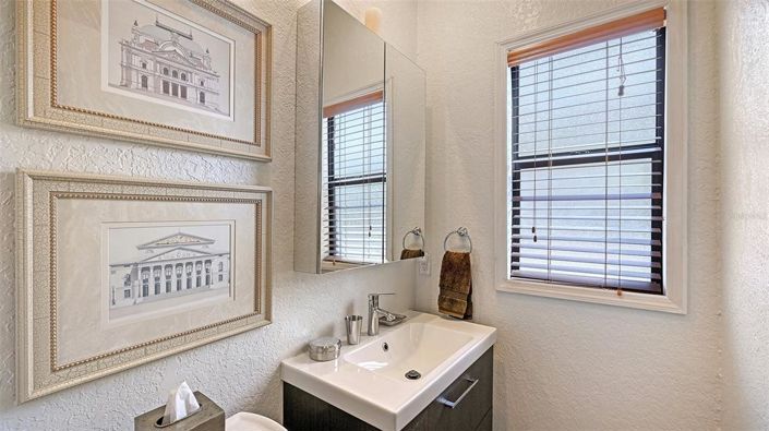 Image No.33-3 Bed Property for sale