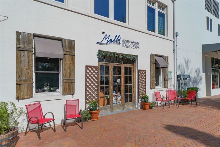 Image No.49-3 Bed Property for sale