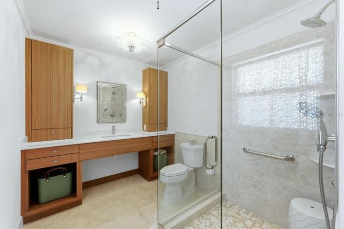 Image No.33-4 Bed Property for sale