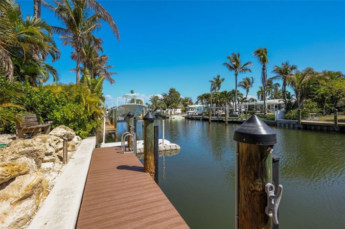 Image No.37-3 Bed Property for sale