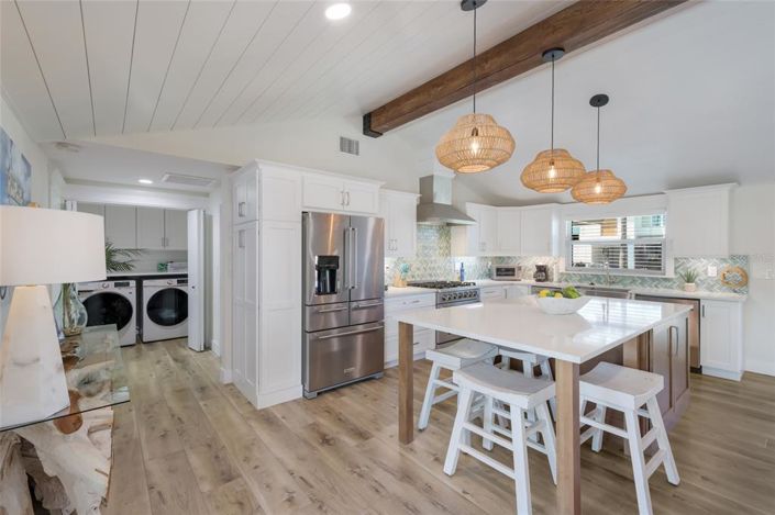 Image No.8-3 Bed Property for sale