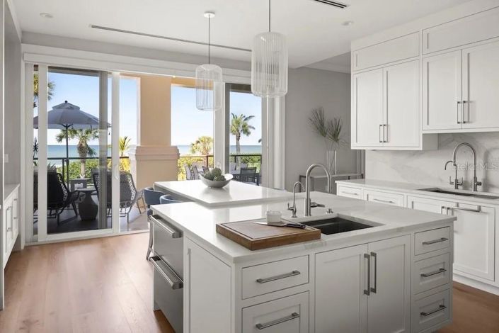 Image No.5-3 Bed Property for sale