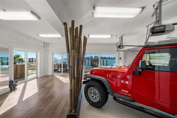 Image No.59-5 Bed Property for sale