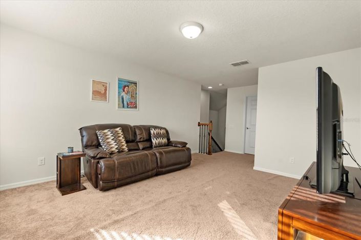 Image No.18-2 Bed Property for sale