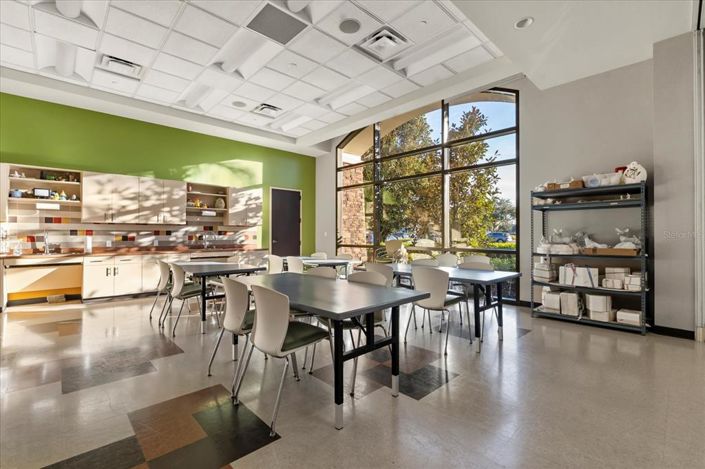 Image No.30-2 Bed Property for sale