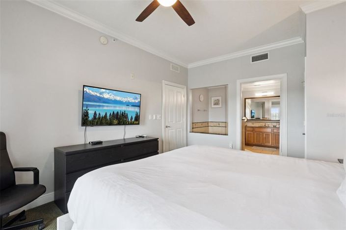 Image No.23-3 Bed Property for sale