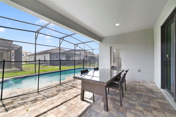 Image No.12-4 Bed Property for sale