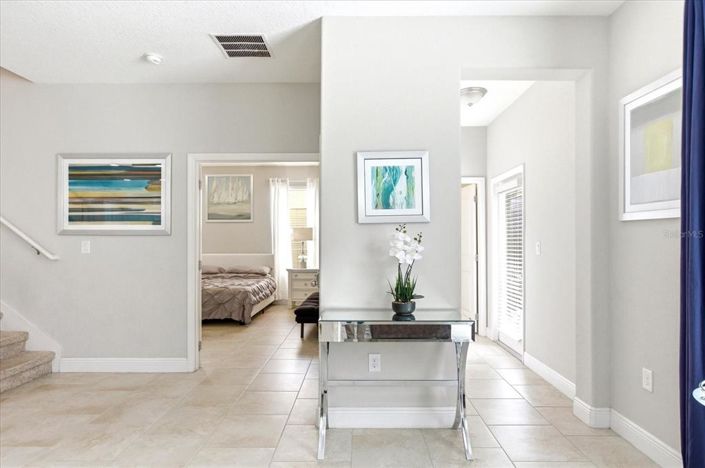 Image No.18-6 Bed Property for sale