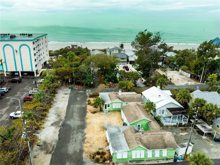 Image No.15-6 Bed Property for sale